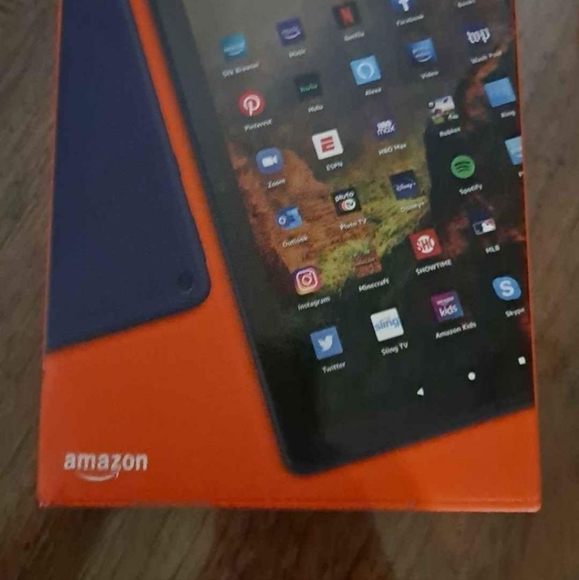 Amazon Fire Tablet 10 11 generation 64 gb Blue with case - Picture 2 of 2